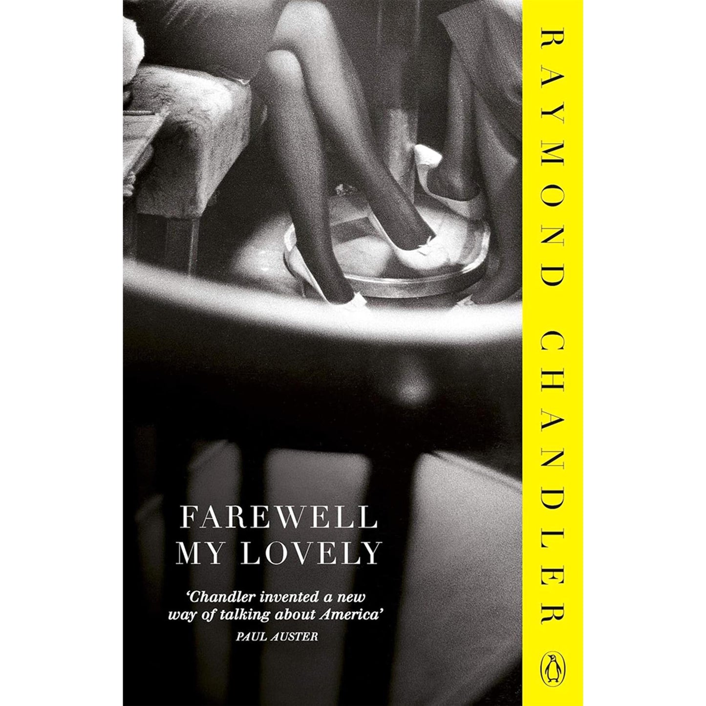 Raymond Chandler’s Philip Marlowe Mystery Collection (3 Books Set): Farewell, My Lovely, The High Window, and The Long Goodbye