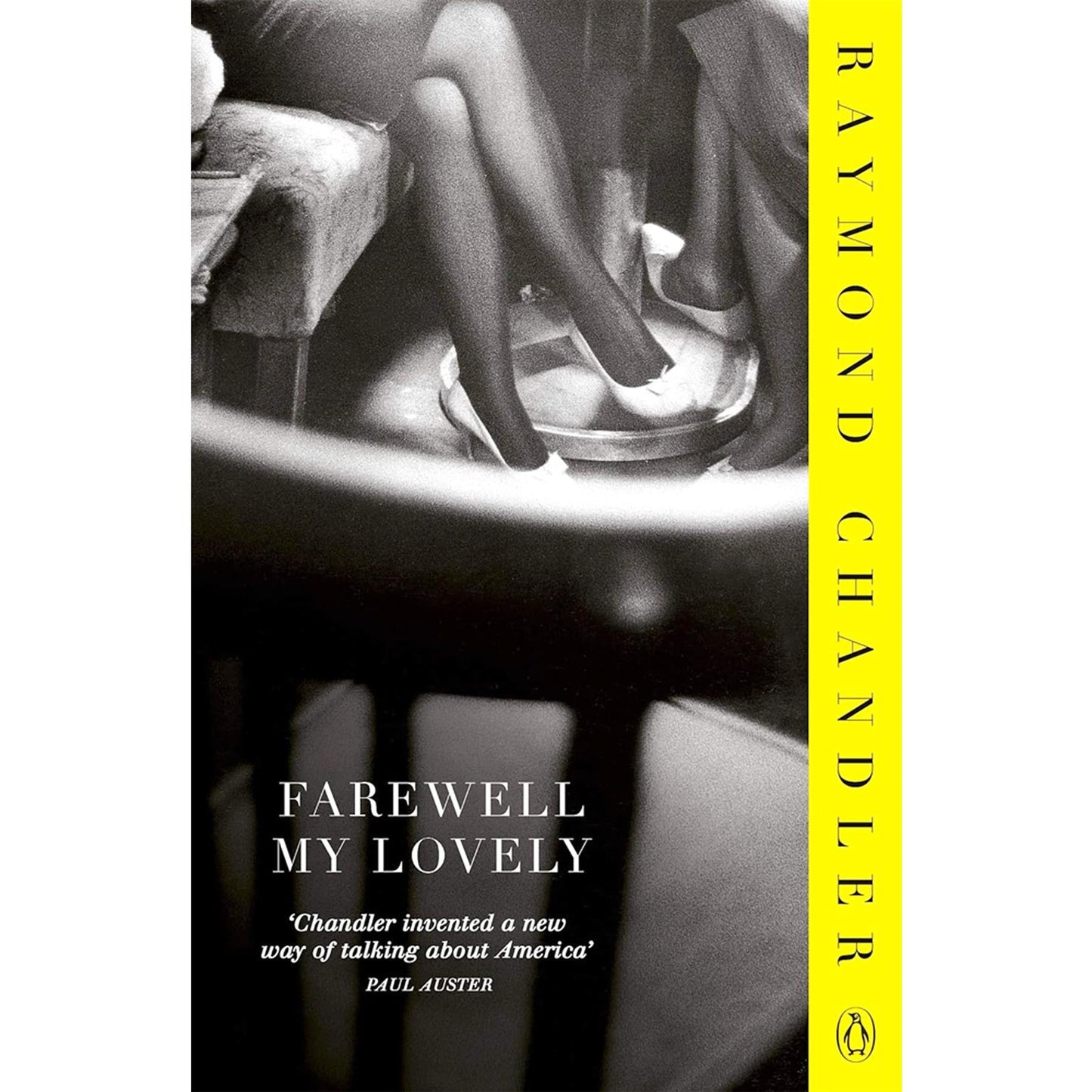 Raymond Chandler’s Complete Philip Marlowe Collection (5 Books Set): Farewell, My Lovely, The High Window, The Lady in the Lake, The Long Goodbye, and The Big Sleep